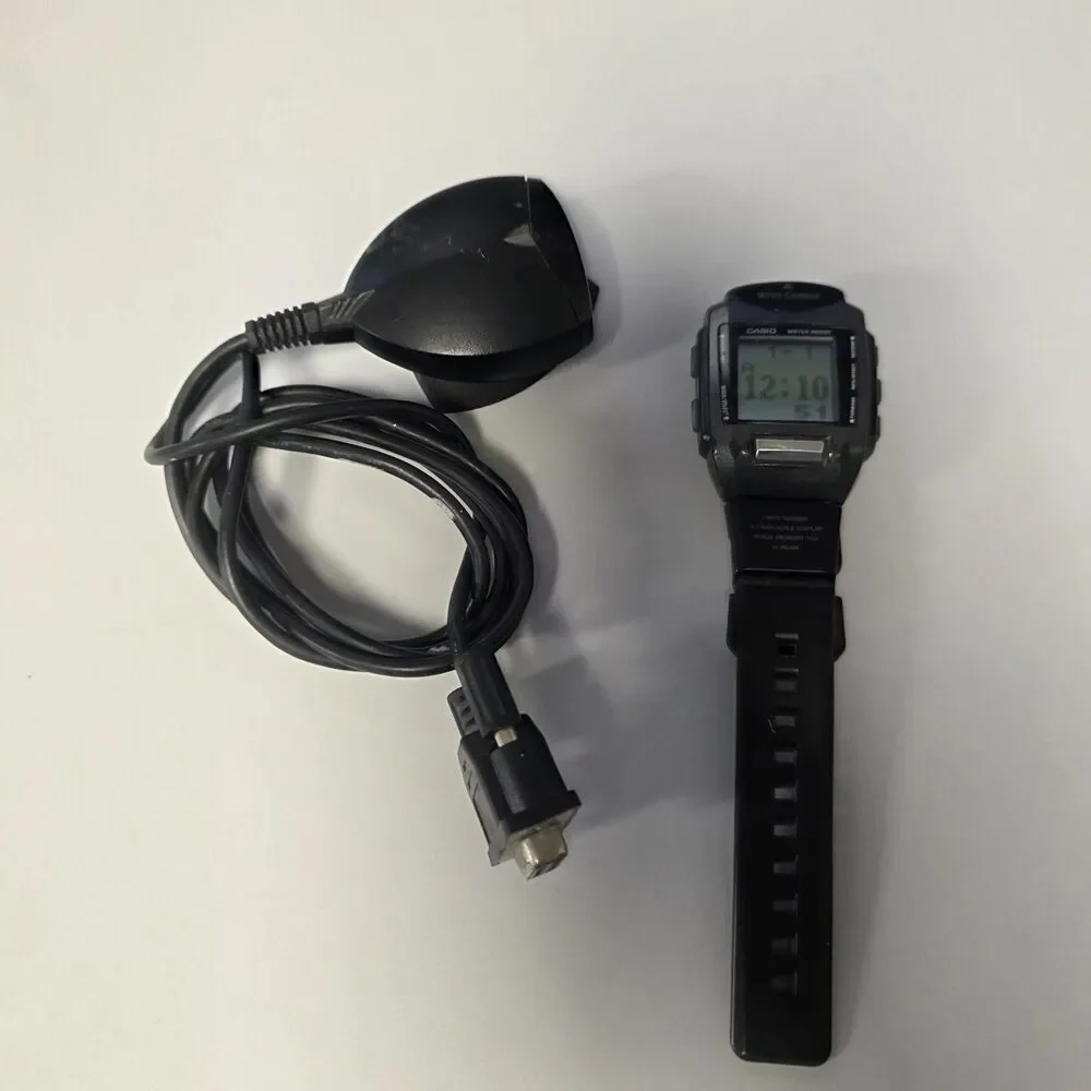 Casio WQV-1 Wrist Digital Camera Watch w/ Infrared Reader For Transferring Files